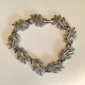 Napier Vintage Leaf Chain Link Bracelet